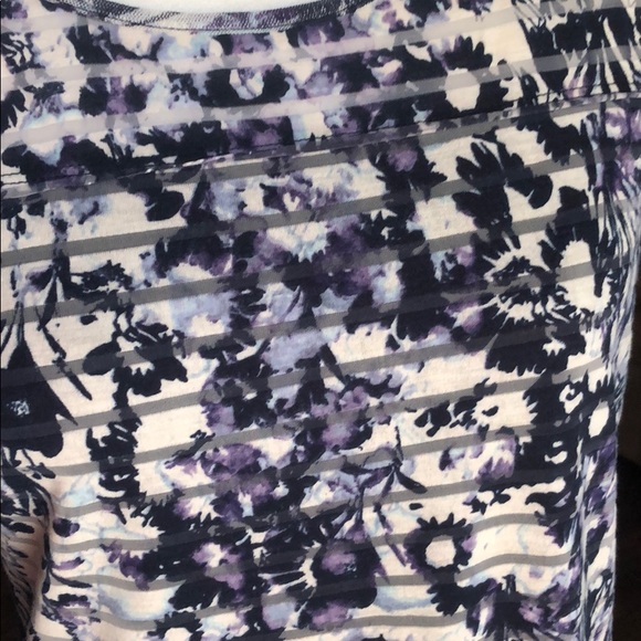 Vera Wang Dress 💕 - Picture 2 of 4